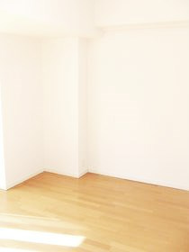 ヴェルステージ本所吾妻橋の居間・リビング|反転タイプあり