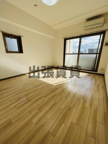 仲介手数料0円！Proudearの居間・リビング