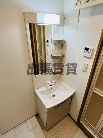 仲介手数料0円！Proudearの洗面所