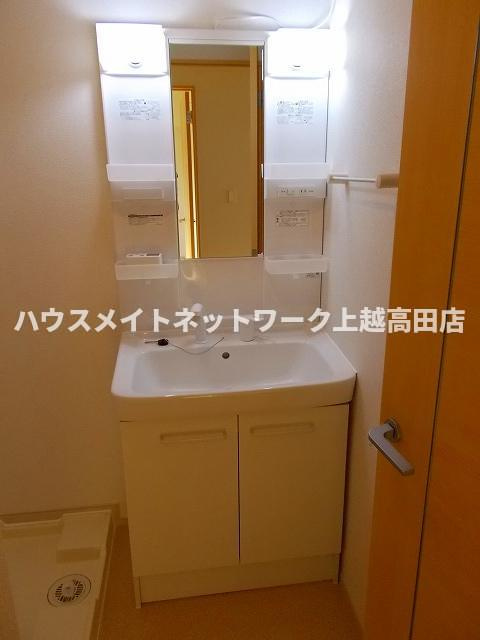 ルミナス　Ｋ＆Ｅの洗面所|洗髪洗面化粧台