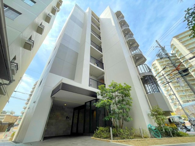 クアンツの外観