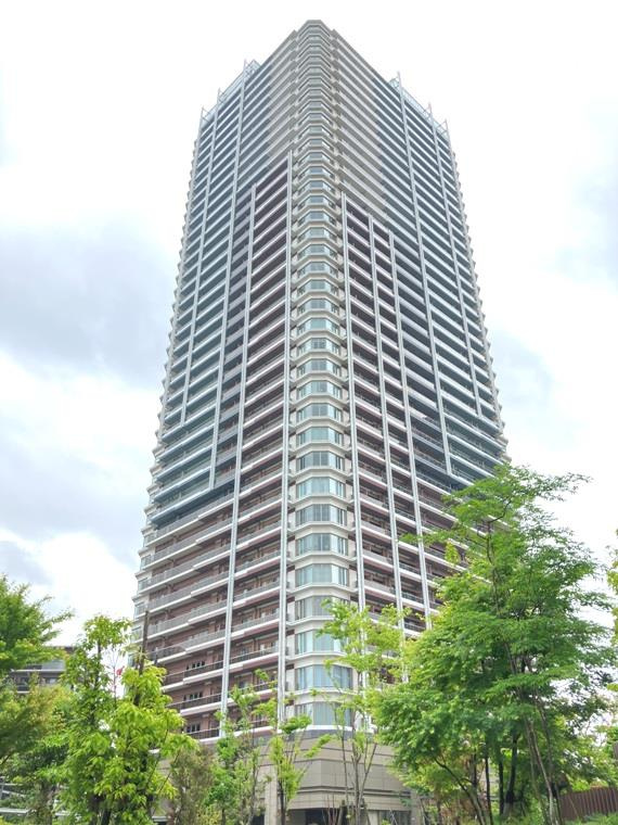 幕張ベイパーククロスタワー＆レジデンスの外観