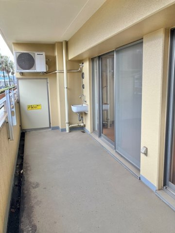 レイディアントシティ戸塚のバルコニー