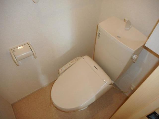 トルテュパシアン港ヶ丘のトイレ|清潔感のあるトイレです