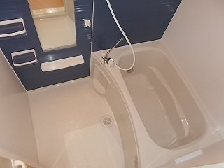 サンビトレスⅢの浴室|お風呂で日々の疲れを落としましょう
