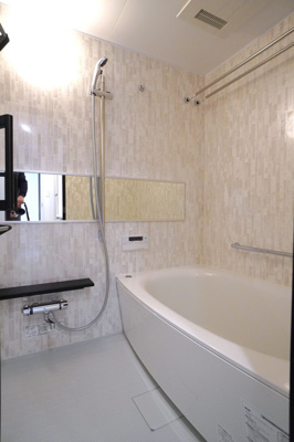 【浴室】 | ヴィークブライト湯島 | ※写真は同タイプ住戸です。