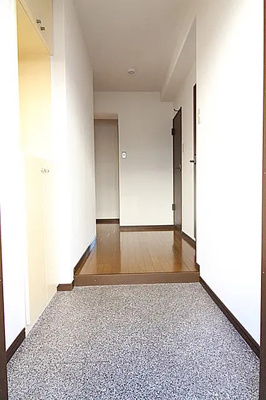 【玄関】 | ラストラーダ大冠