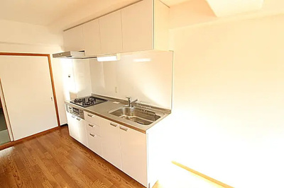 【キッチン】 | ラストラーダ大冠