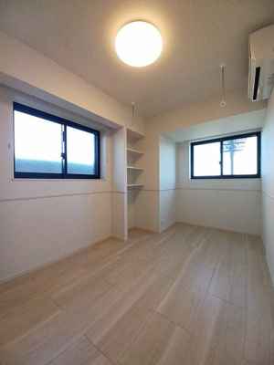 【内装】 | リバーサイド奥浅草 | 洋室