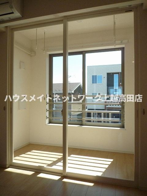 ル・ヴァヌルー　Ⅰのバルコニー|サンルーム