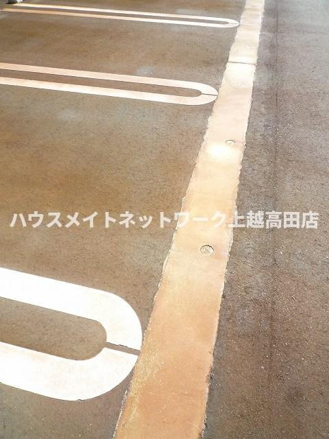 ル・ヴァヌルー　Ⅰの駐車場|駐車場