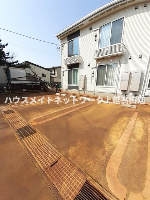 ラフィネの駐車場|駐車場