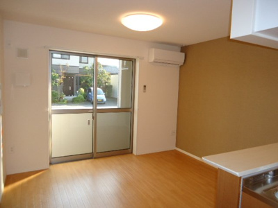 【居間・リビング】 | カームプレイス神前 | リビング