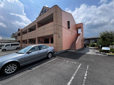 【外観】 | VillaRosa | 外観写真（昼）