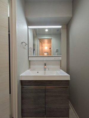 【洗面所】 | GENOVIA六町