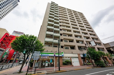 【外観】 | ライオンズステーションプラザ練馬 | 建物外観　※2022年4月撮影