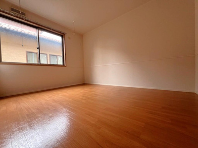  | パルテール | ※101号室の画像です