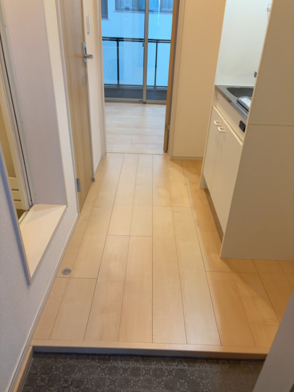 コンフォートレジデンス西新井の玄関