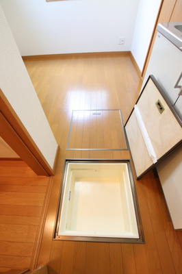 床下収納