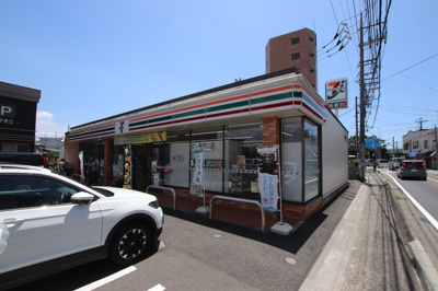 セブンイレブン厚木駅前店まで５００ｍ