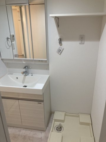 mum蔵前の独立洗面台