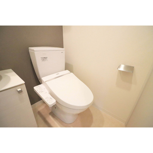 エスリード難波レジデンスのトイレ