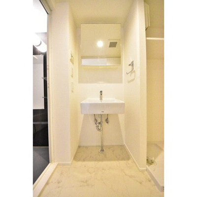 【内装】 | EDIT nihonbashi