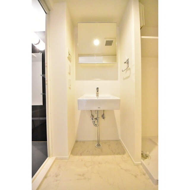 EDIT nihonbashiの内装