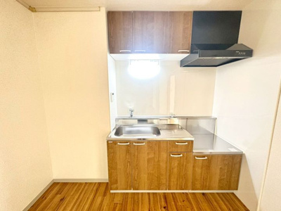 【キッチン】 | トリヴァンベール桜井