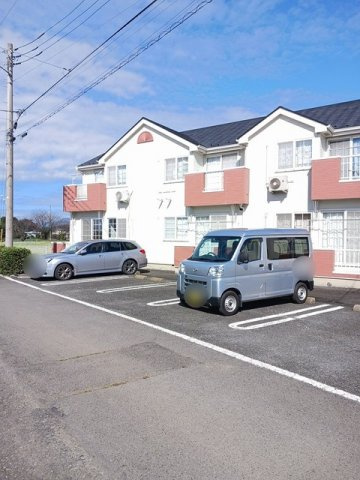 ステラキッズ　Ｂの駐車場
