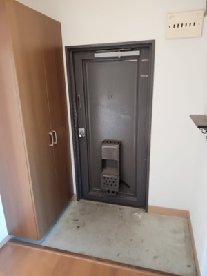 【玄関】 | 磐手ハイツ