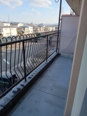 【バルコニー】 | 磐手ハイツ