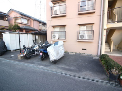 【駐車場】 | 磐手ハイツ