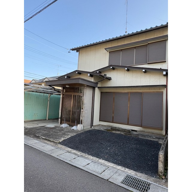 岐阜市山吹町３丁目の一戸建て