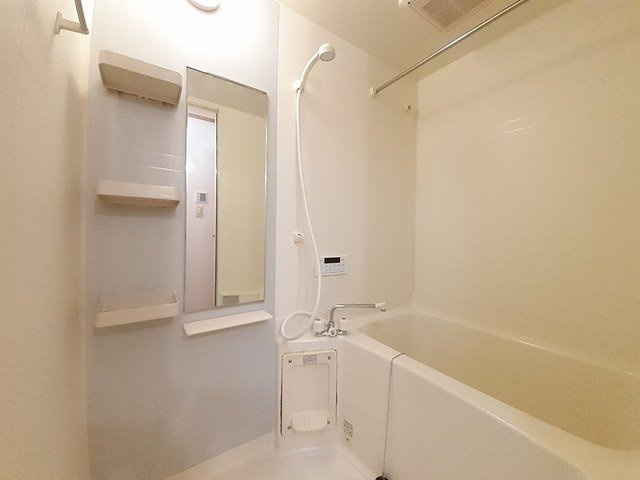 セトルⅡの浴室|お風呂で日々の疲れを落としましょう