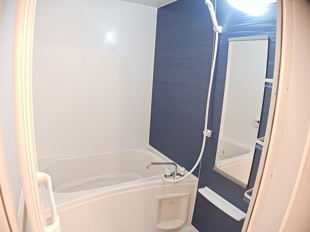 パークサイドヴィラの浴室|コンパクトで使いやすいお風呂です