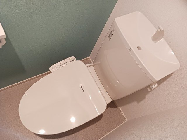 ミラノⅥ　Ａのトイレ|落ち着いた色調のトイレです