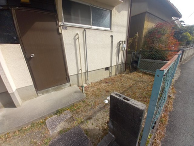 【庭】 | 東五百住町連棟平屋貸家