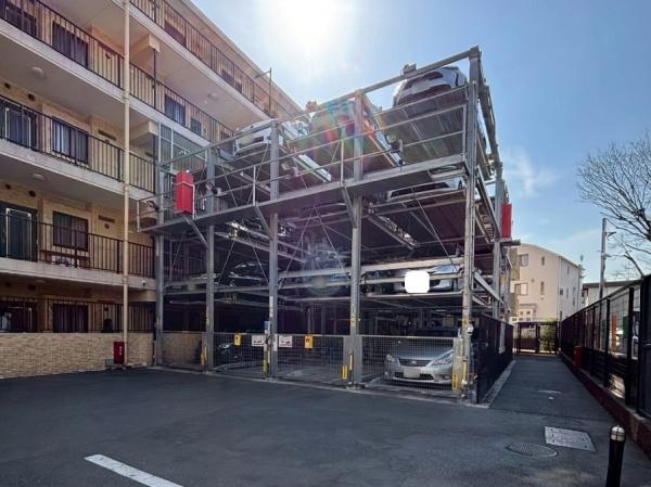横浜市神奈川区台町の中古マンションの駐車場|駐車場部分