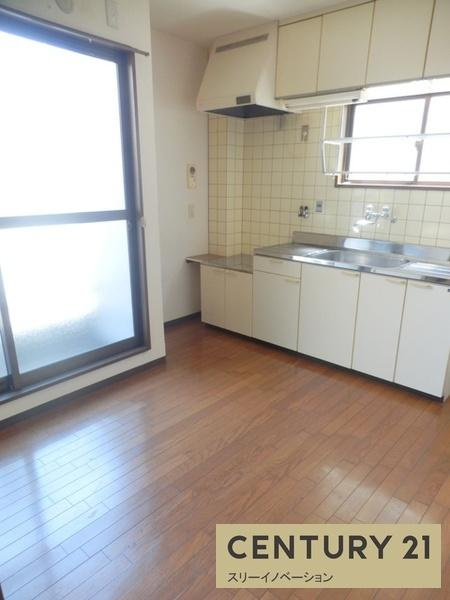 サンネイションの居間・リビング|★綺麗な室内★