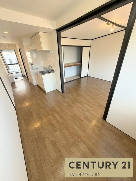 花谷マンションの寝室