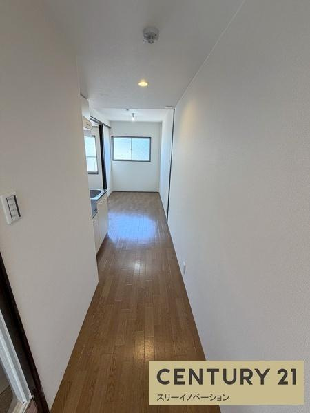 花谷マンションの洋室