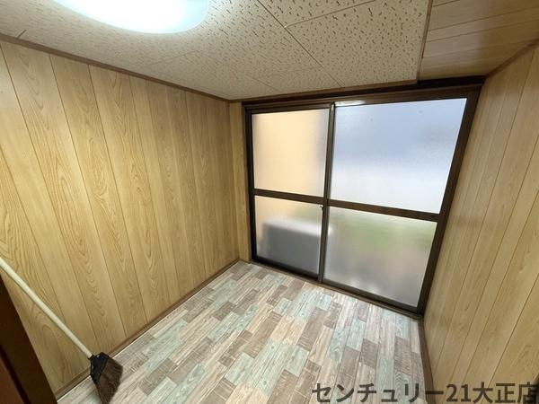 大正区南恩加島戸建の洋室