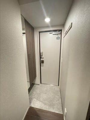 【玄関】 | ロイヤルステージ西持田町B棟