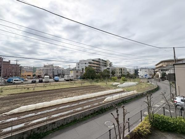 向ヶ丘遊園東ガーデンハウス弐番館のその他|バルコニーからの眺望です。
