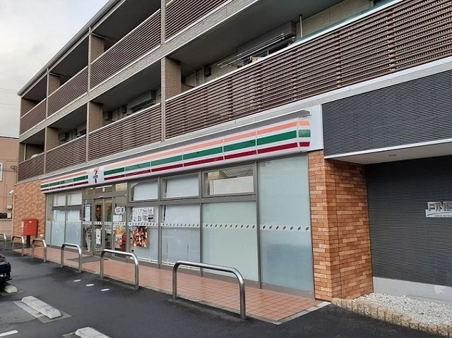 ア・ラ・モードＯＧＵＲＡＪＩの周辺|セブンイレブン福島小倉寺店まで1200m