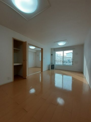 カルム　ブリーズの居間・リビング