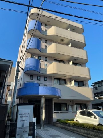 エテルノ・リヴィエ－ル