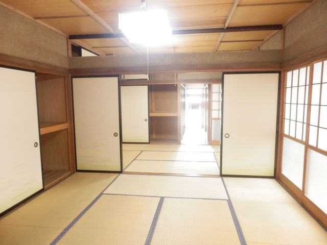 富士市今泉八丁目の戸建の和室