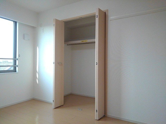 エトワール壱番館の収納